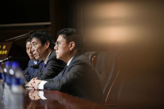 久久国产色av